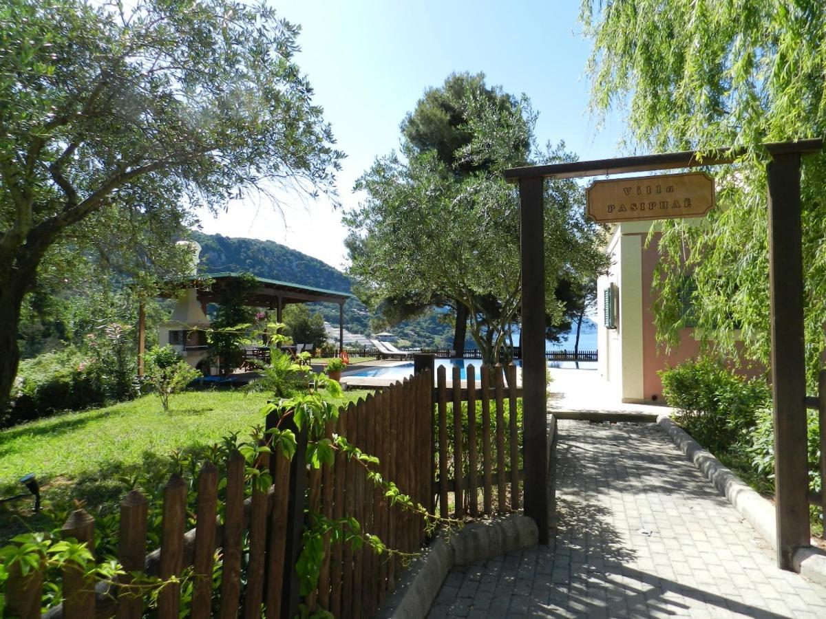 Corfu Resorts Apartments Pelekas Exterior photo